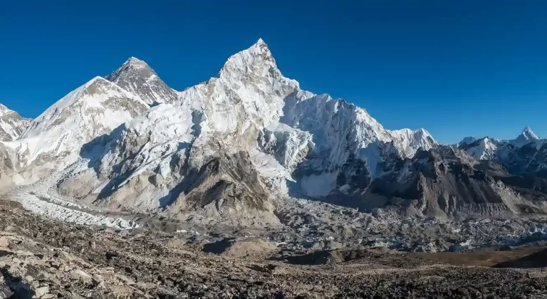 Kanchanjunga mountains